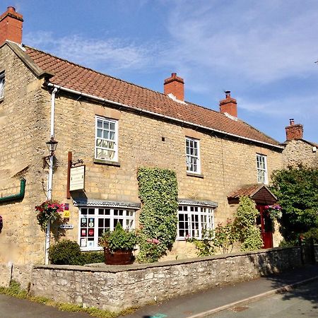 Plumpton Court Hotel Nawton Exterior foto