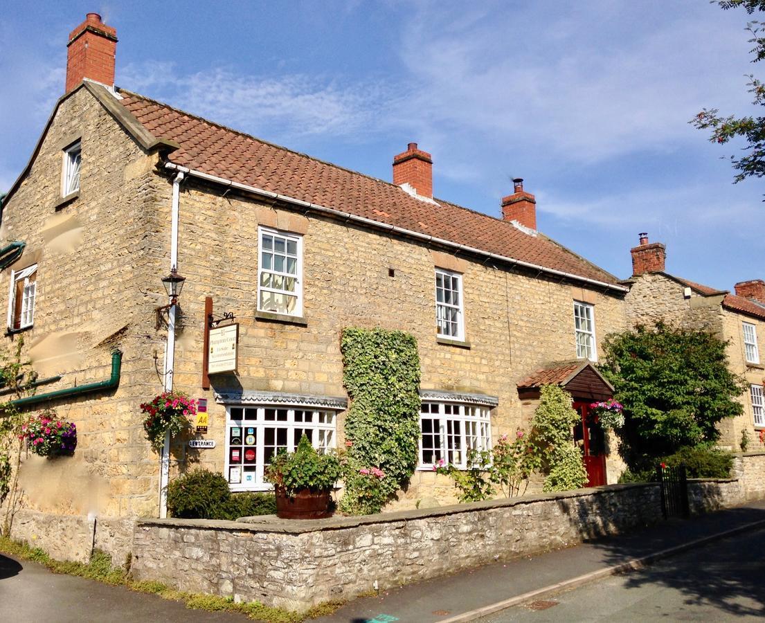 Plumpton Court Hotel Nawton Exterior foto